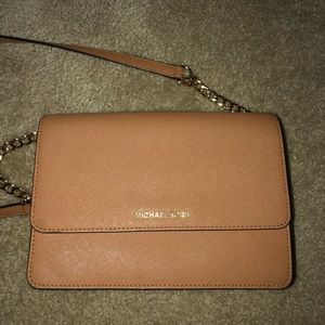 like new Michael Kors Crossbody purse